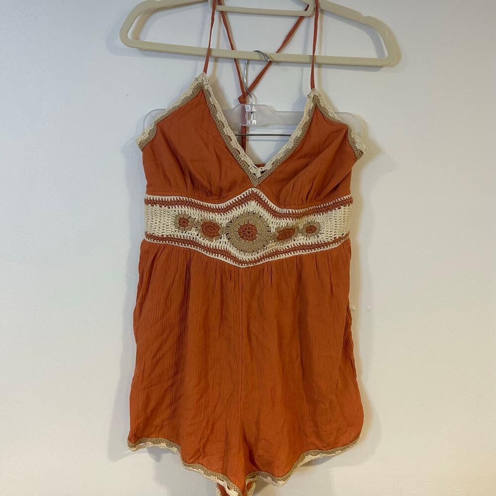 AMERICAN EAGLE Sz L Womens Crochet Halter Romper Burnt Orange Western Boho